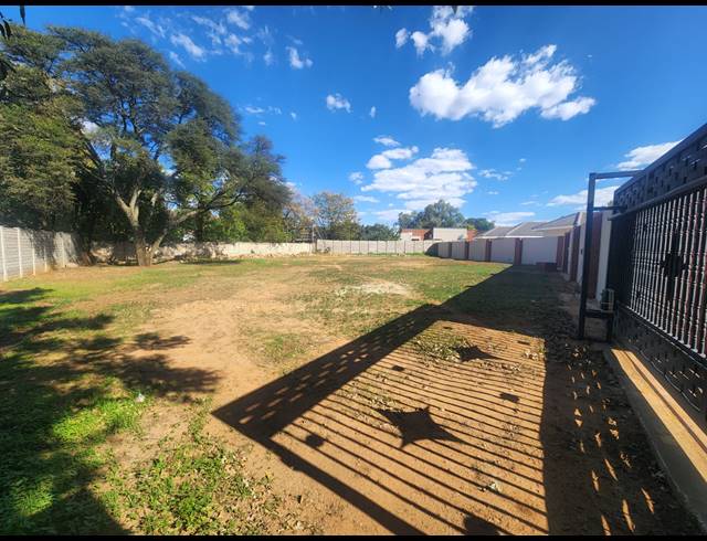 1,260M² VACANT LAND SOLD IN VANDERBIJLPARK SW 5